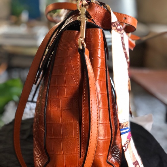 Prada bag - Picture 4 of 8